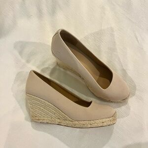 Size 7 J Crew Closed Toe Espadrille